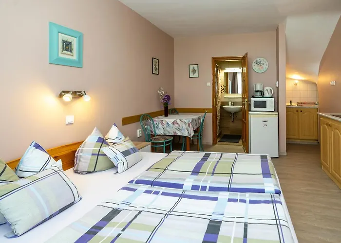 Cecey Διαμέρισμα Έγκερ